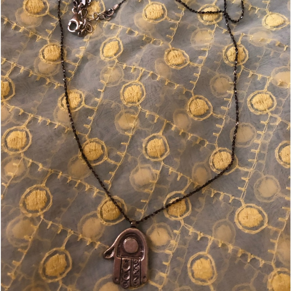 Hand Pendant Neckalace!